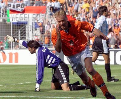 denis bergkamp pays bas