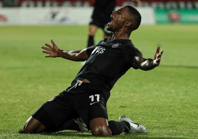 Ricardo Gomes célèbre son but avec le Partizan Belgrade