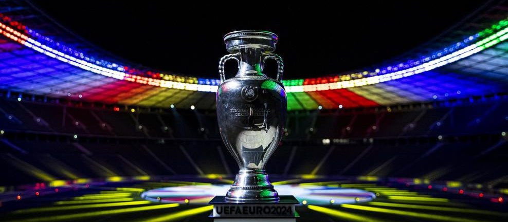 trophée de la coupe d'europe 2024