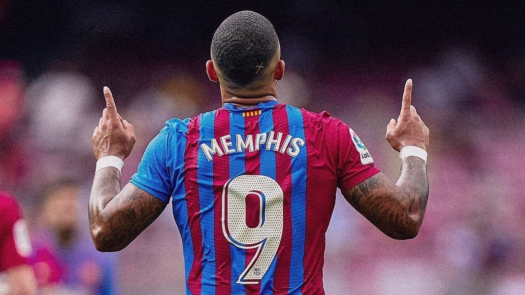 Memphis Depay buteur avec le FC Barcelone