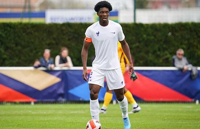 Isaak Toure capitaine de l'équipe de france espoir