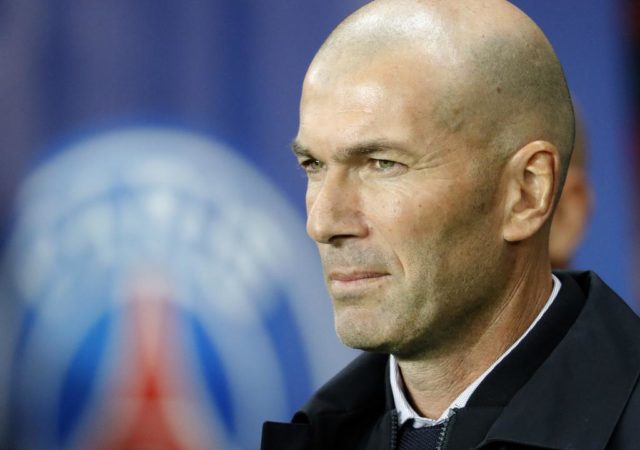 zinedine zidane lors du match PSG Real en 2019