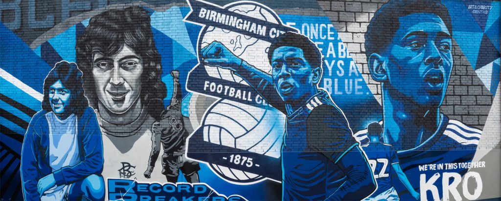 Peinture murale à l'effigie de Trevor Francis et Jude Bellingham, les deux plus jeunes joueurs à avoir joué pour Birmingham City (© Gent48)