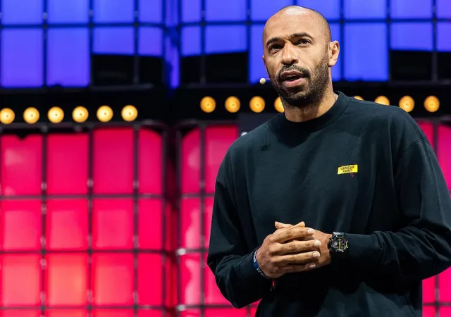 Thierry Henry pendant une conférence