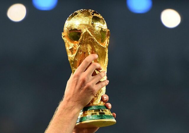 trophée de la coupe du monde de football