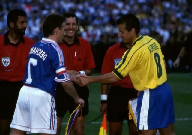 finale coupe du monde 98 Deschamps et Dunga