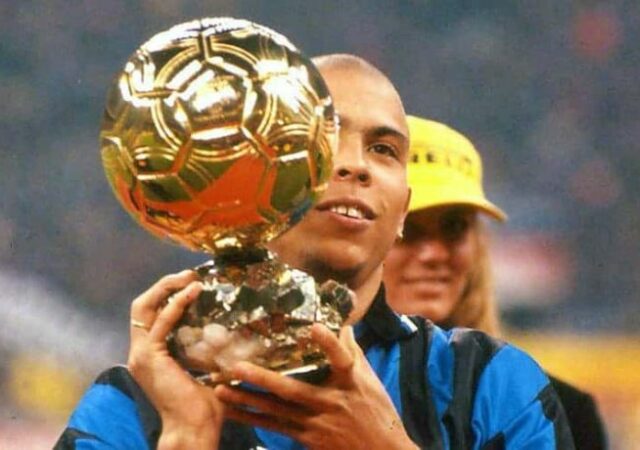 Ronaldo ballon d'or 1997 avec l'Inter Milan